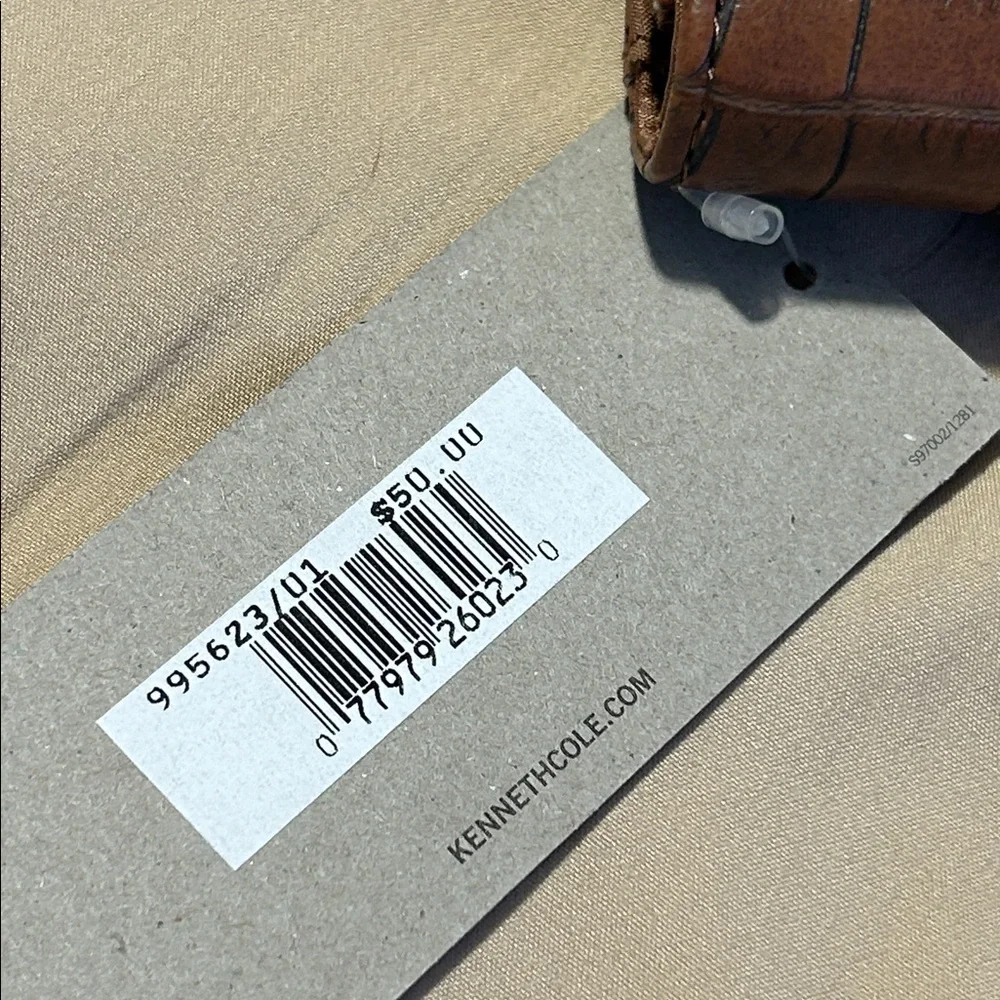 $50 MSRP Kenneth Cole Reaction Faux Croc Embossed Full Size Wallet Brown NWT